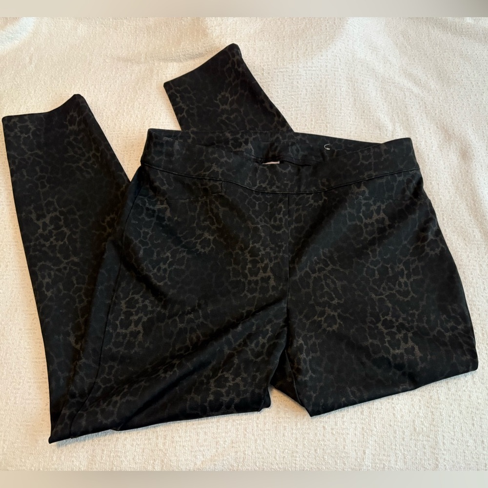 Chico's Black Animal Print Leggings NWOT